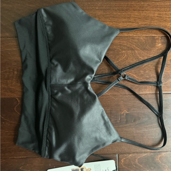 Alo Lavish Bra. Brand new - Picture 5 of 7